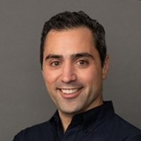 Headshot of Louie Pastor