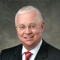 Headshot of Tom Murnane