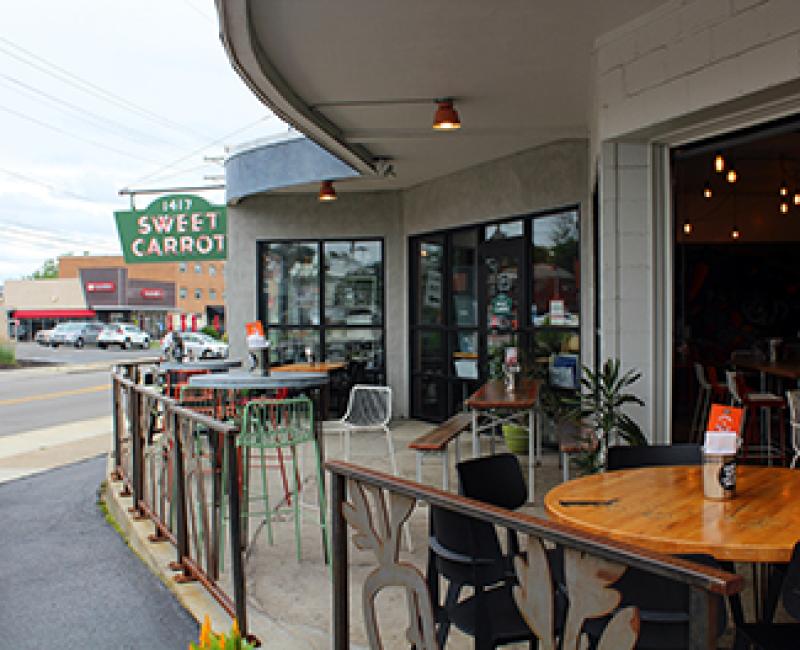 Sweet Carrot front patio seating