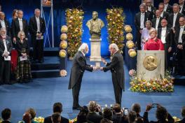 Pierre Agostini being presented the Nobel Prize