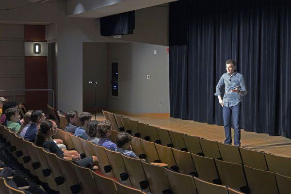 Angus Fletcher speaks to students