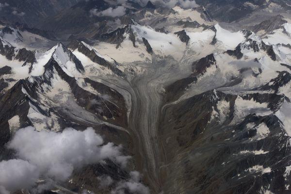 glacier with runoff