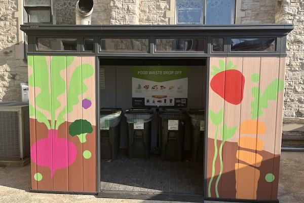 Food scrap collection site