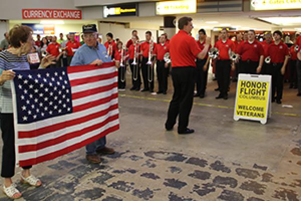 Band members welcome Honor Flight