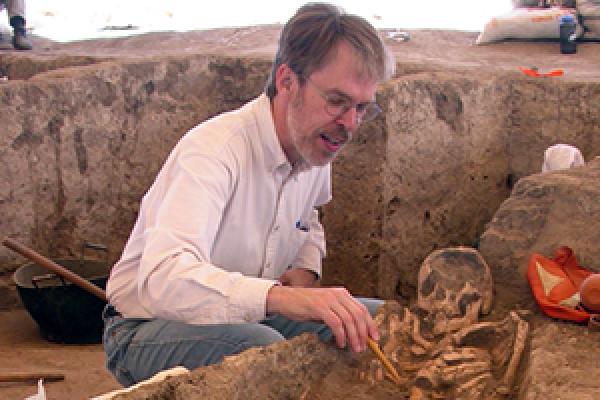 Clark Larsen performing research at Catalhoyuk Clark Larsen performing research at Catalhoyuk