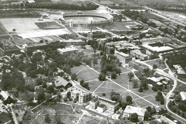 Aerial photograph of the Oval from 1927