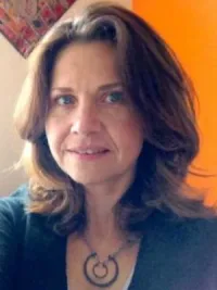 Carmen Taleghani-Nikazm